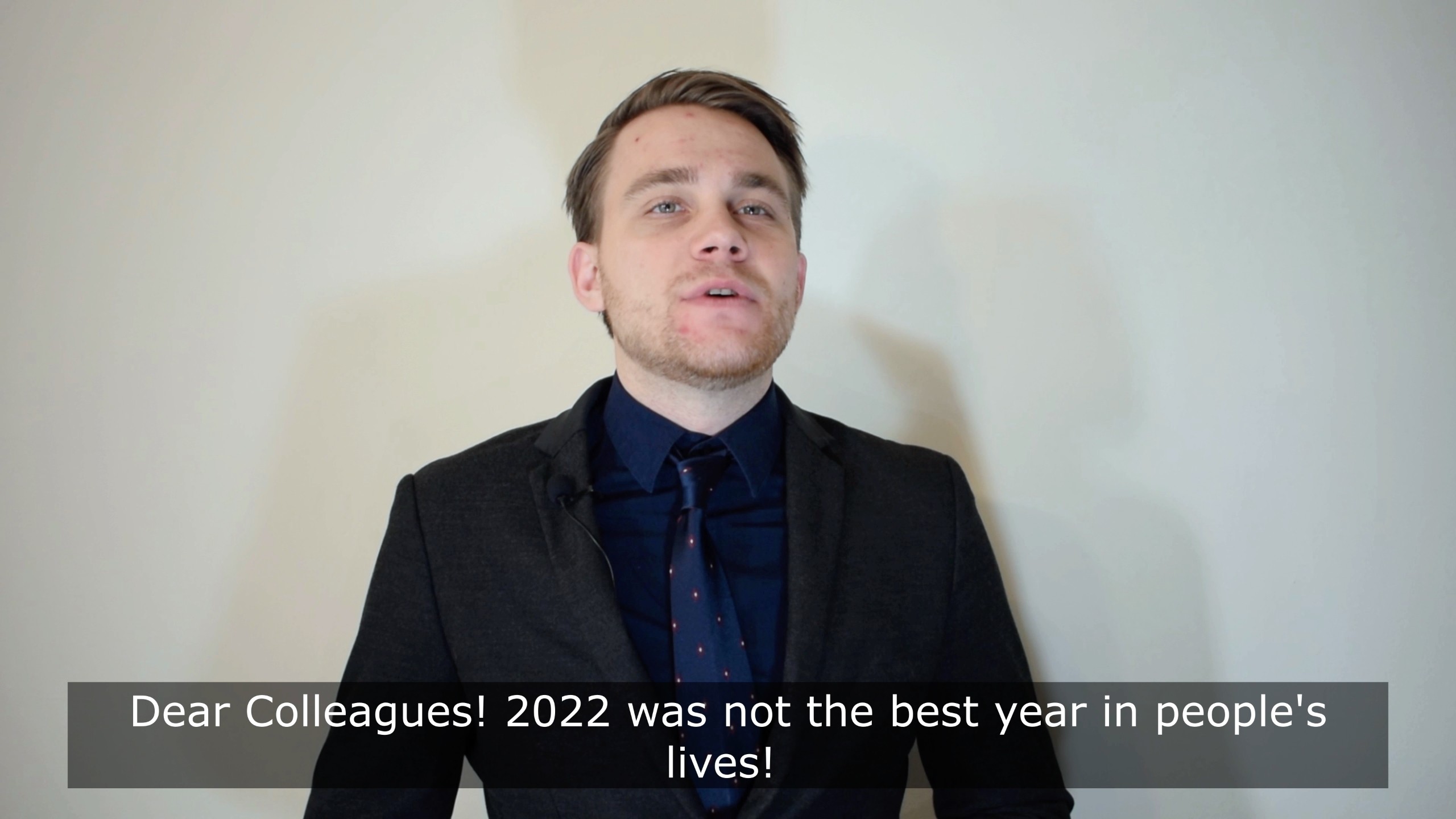Вітаємо з Новим Роком 2023! IZIHouse!