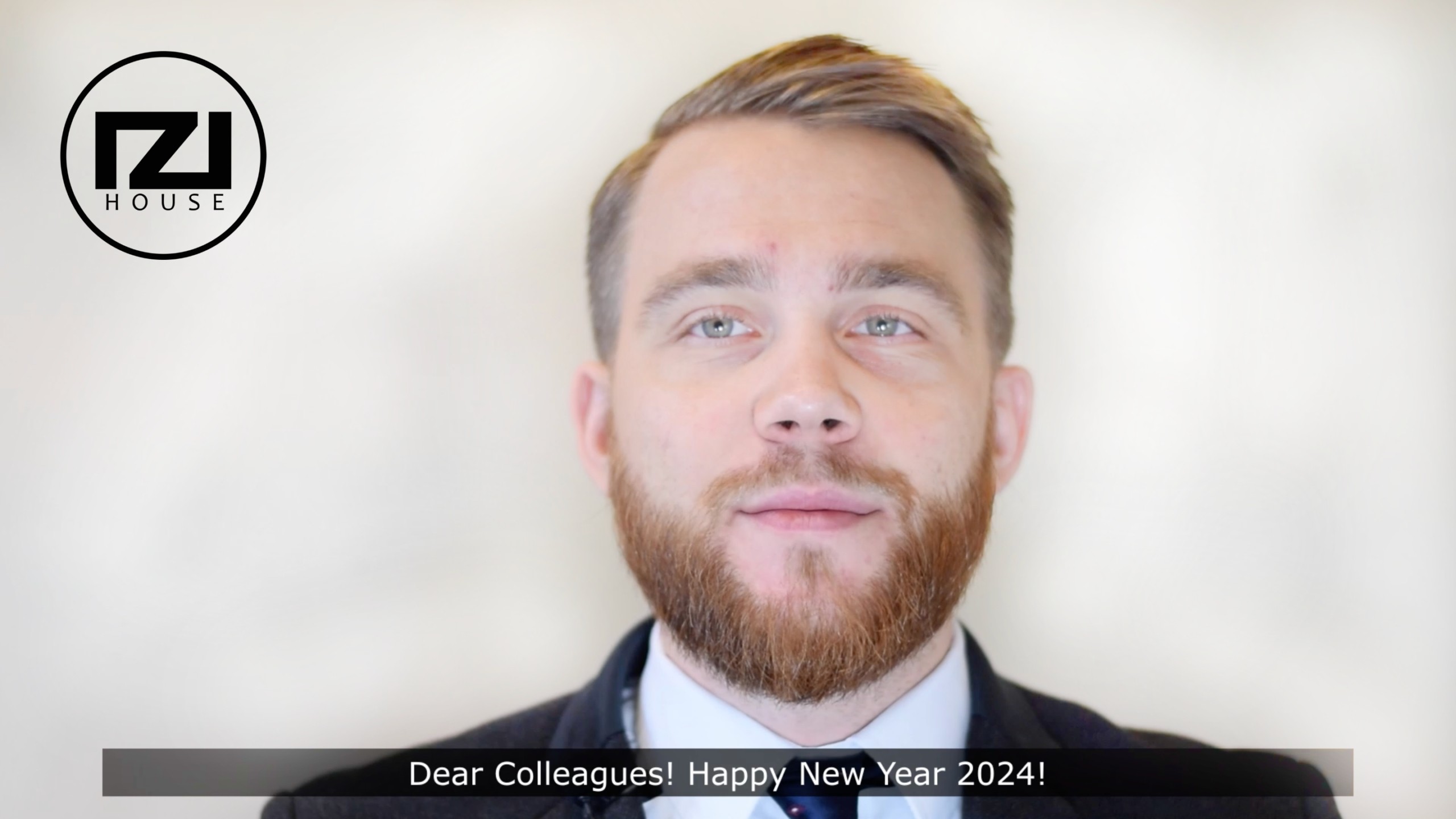 🎄 Привітання з Новим Роком 2024 року від CEO | IZIHouse!